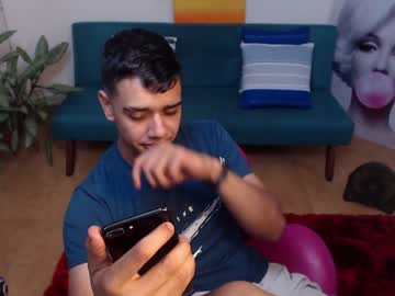 [16-01-24] pipe_319 record public show from Chaturbate