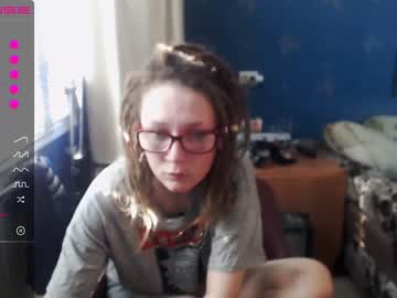 [10-06-22] venne_forest cam video from Chaturbate