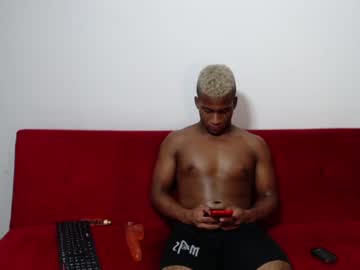 [19-08-22] sexyblackguy_ chaturbate public