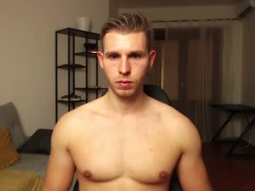 [14-12-23] hunterbridges show with toys from Chaturbate