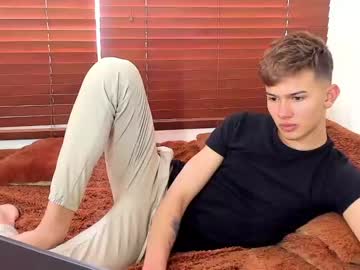 [30-10-23] alan_hot1_ webcam video from Chaturbate