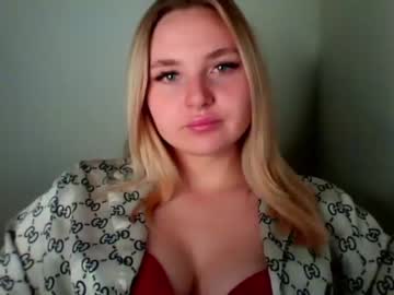 [26-11-23] milana_milo record video with dildo from Chaturbate