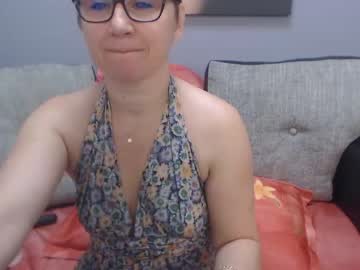 [02-03-23] sexynicolle43 webcam show from Chaturbate.com