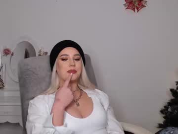[14-12-22] i_am_sarahxxx record public show from Chaturbate.com