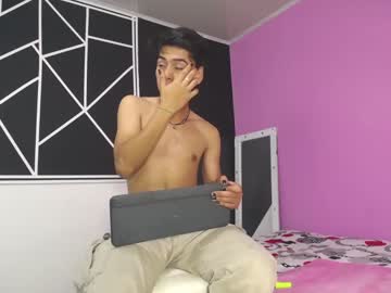 [03-02-22] derek_lucio chaturbate premium show