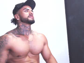 [19-02-22] zeek_crux premium show from Chaturbate