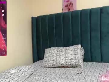 [19-05-23] dolly_vixen public webcam from Chaturbate