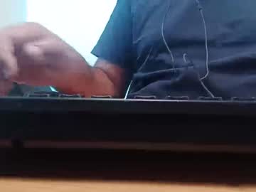 [18-07-22] guadalmero1 public show from Chaturbate