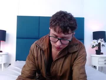 [10-05-24] aron_miller18 private show from Chaturbate.com