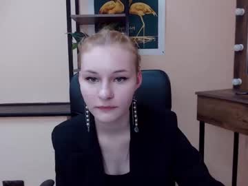 [20-02-23] dorothy_mills public show from Chaturbate