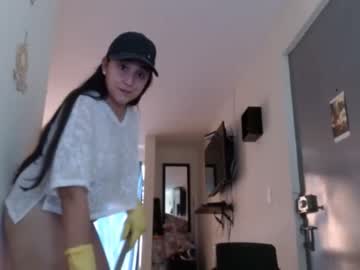 [18-04-22] emyly_21_ record cam show from Chaturbate.com