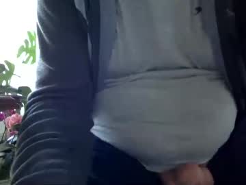 [04-04-23] chris001207 record blowjob video from Chaturbate