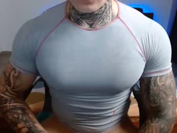 [05-02-24] lewis_muscleee record blowjob video