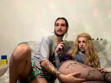 [08-12-22] sonya_and_mark cam video from Chaturbate
