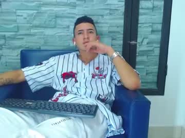 [27-01-22] vladimirsaenz private sex video from Chaturbate
