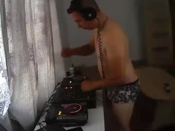 [23-07-22] maksik94 chaturbate xxx