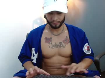 [22-06-23] nick_millerj record show with toys from Chaturbate.com