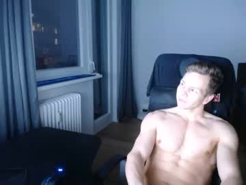 [10-02-23] freezwn premium show video from Chaturbate