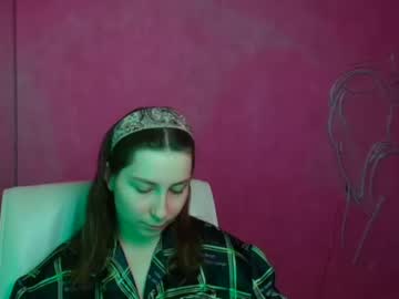 [07-03-24] caroline_kiss_ record public webcam video from Chaturbate