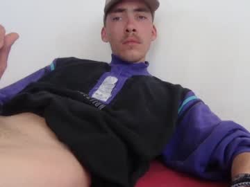 [18-04-22] schnechno_ record public show from Chaturbate