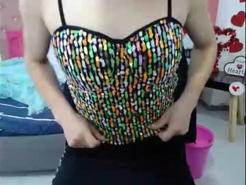 [08-03-23] kenyaqueen chaturbate video with dildo