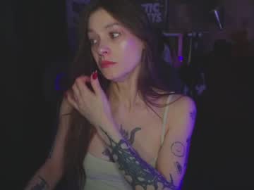 [19-04-24] kerrie_crystal chaturbate cam show
