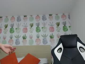 [18-06-22] valeria_27_ show with toys from Chaturbate