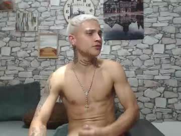 [02-06-22] gino_slayer public show from Chaturbate