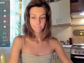[28-08-23] gingerbread__house webcam video from Chaturbate