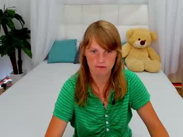 [24-07-22] kathlyn_heath video with dildo