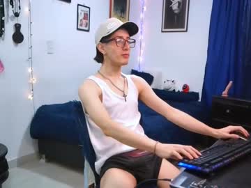 [05-11-22] angel_downn premium show video from Chaturbate.com