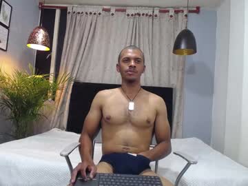 [04-03-22] max_flashy video with toys from Chaturbate