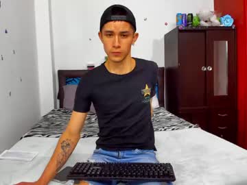 [03-11-22] kepler_78b_ public show from Chaturbate.com