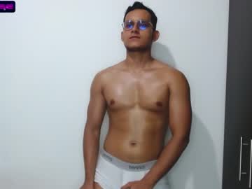 [17-11-22] manu_goncalves record webcam video from Chaturbate