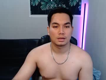 [22-11-22] goldenasian99 public show video from Chaturbate.com