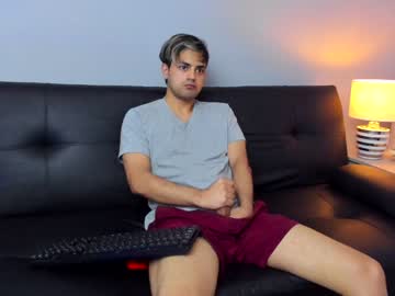 [20-05-22] jared_zz chaturbate video with toys