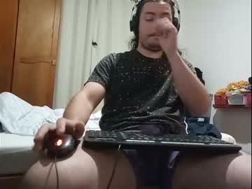 [31-07-22] tylercumsky public show from Chaturbate