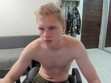 [31-07-24] goldkissboy cam show from Chaturbate