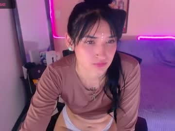 [04-11-23] cloeh_sweet_20 record public show video from Chaturbate.com