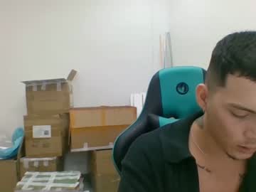 [05-09-23] juanc997 show with toys from Chaturbate