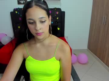 [28-04-22] mia_jener13 record private sex show