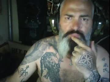 [18-06-23] mrscorpionviking record video with dildo