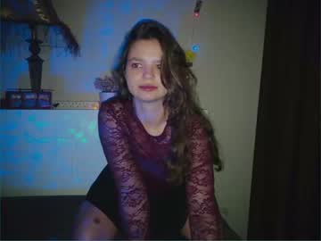 [14-03-24] m00nika7 webcam