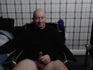 [14-10-23] britguy_uk record blowjob video from Chaturbate.com
