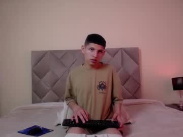 [01-07-23] ale_jandro_8 record video from Chaturbate.com