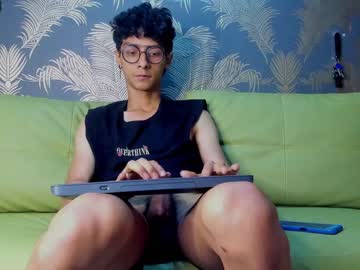 [08-12-23] jey_ossa public show from Chaturbate.com