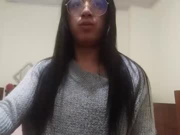 [29-06-22] _adri__ public show from Chaturbate