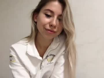 [30-01-22] krissoneee show with cum from Chaturbate