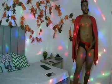 [29-10-22] steve_monclair1 record private XXX video