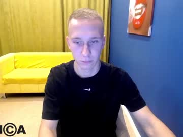 [18-10-22] im_your_badboy public show from Chaturbate